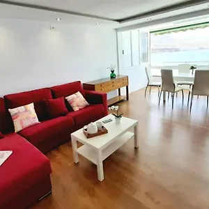 aguamarina-punta-del-hidalgo.adeje-hotels.com/